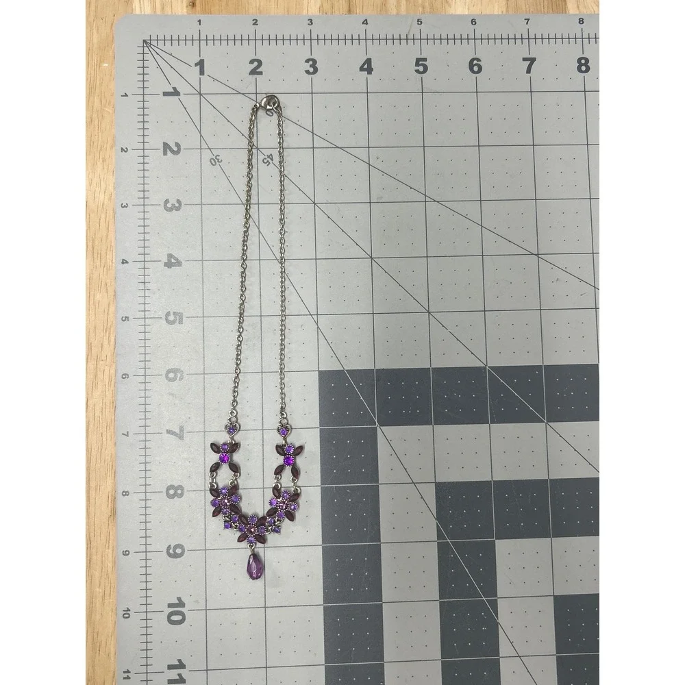 Nina Ricci Floral Necklace Silver Tone Purple Rhinestone Teardrop‎ Pendant